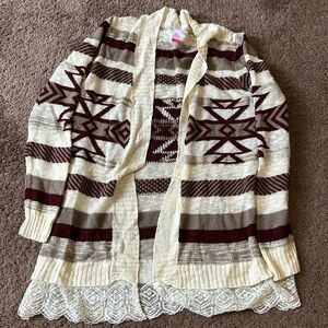 No boundaries maroon Aztec cardigan size L 11/13